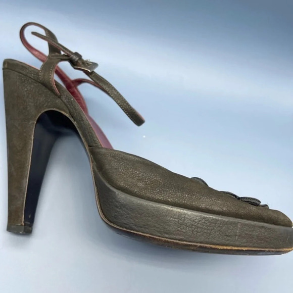 Vintage PRADA Vero Cuoio Peep Toe Embellished Pump - Picture 13 of 14